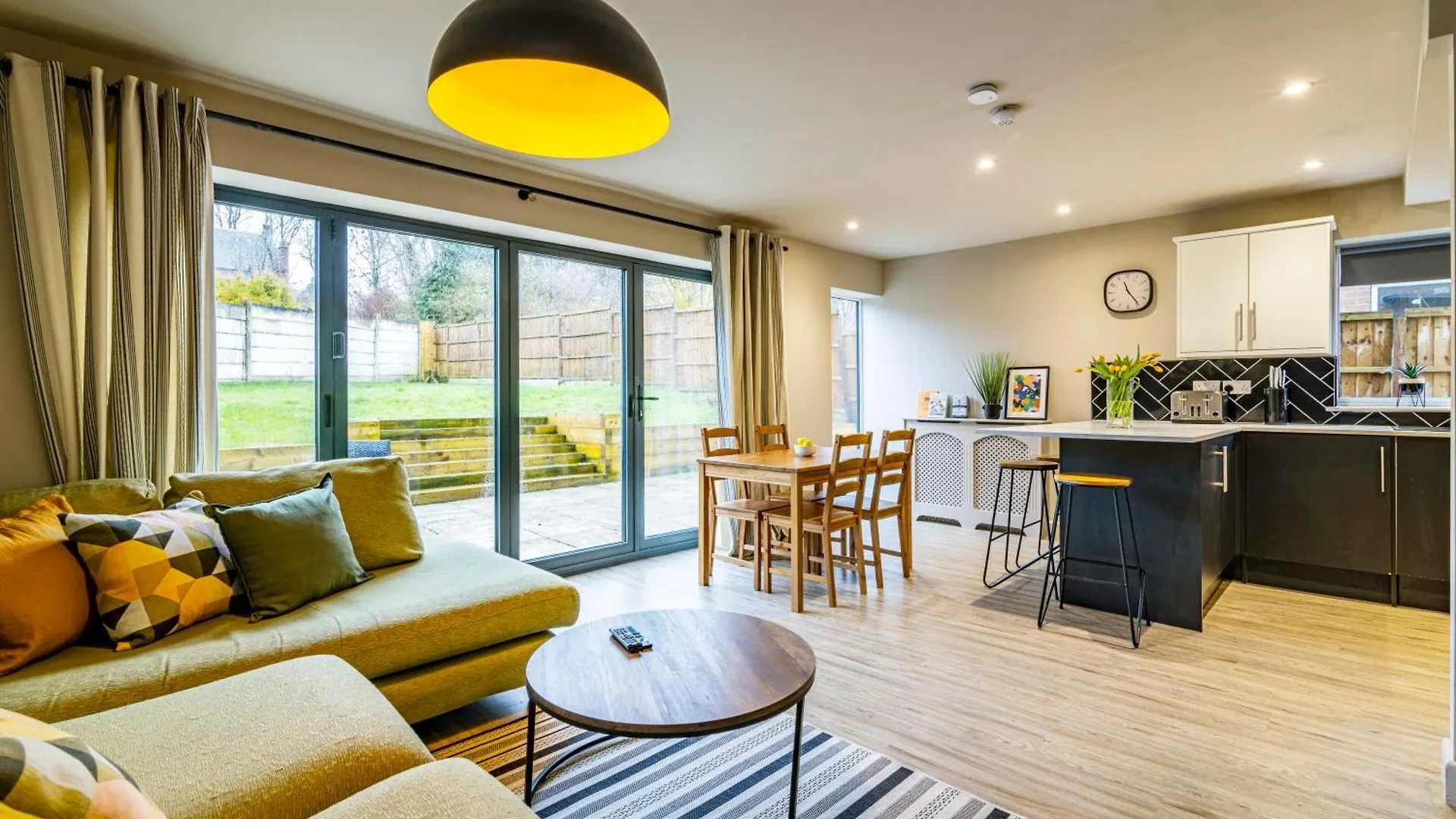 Modern Home - Great Facilities-J26 M1 Near Ikea Nottingham Dom wakacyjny