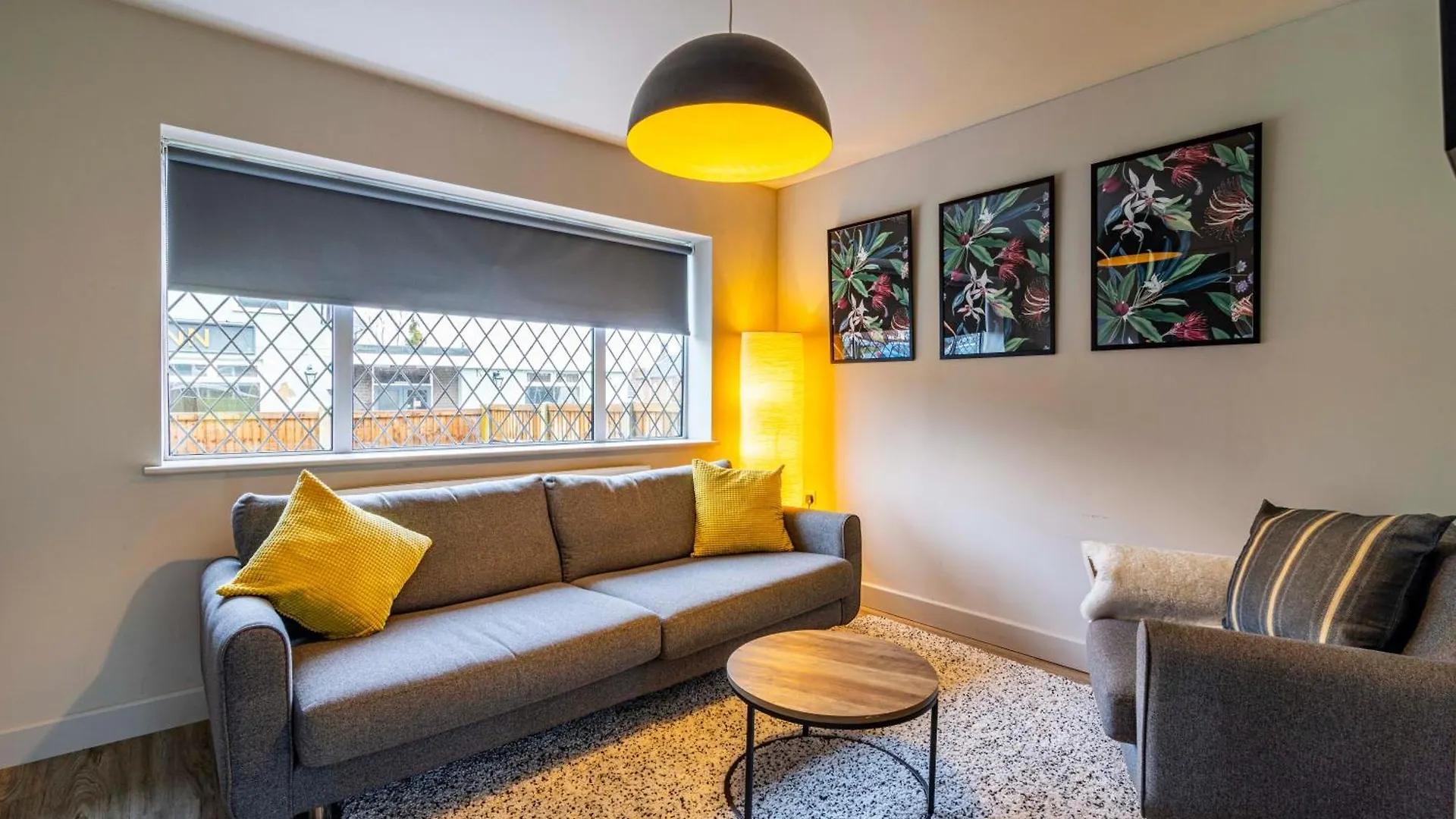 Modern Home - Great Facilities-J26 M1 Near Ikea Nottingham